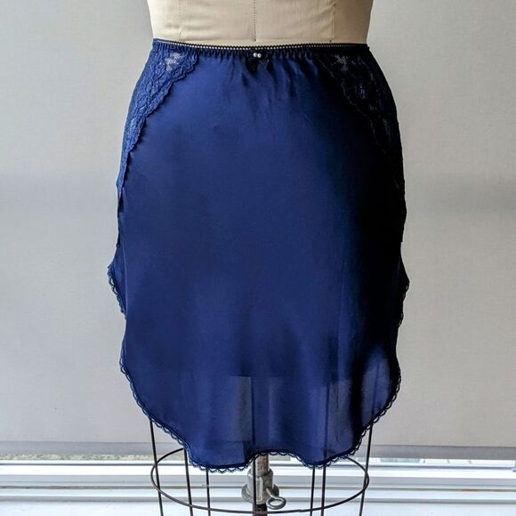 Darling Vintage Navy Slip with Lace - Picture 5 of 5